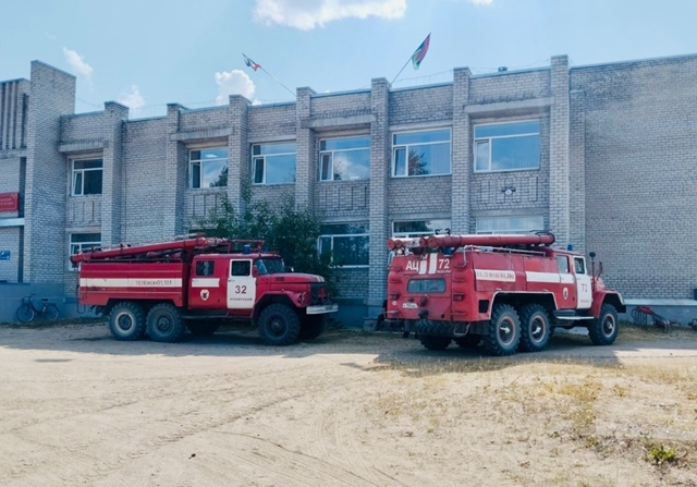    Пожарный поезд отправился спасать поселок в Карелии, окруженный огнемОктябрьская железная дорога / телеграм-канал