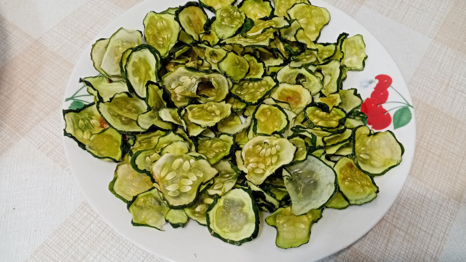 Сушеные огурцы