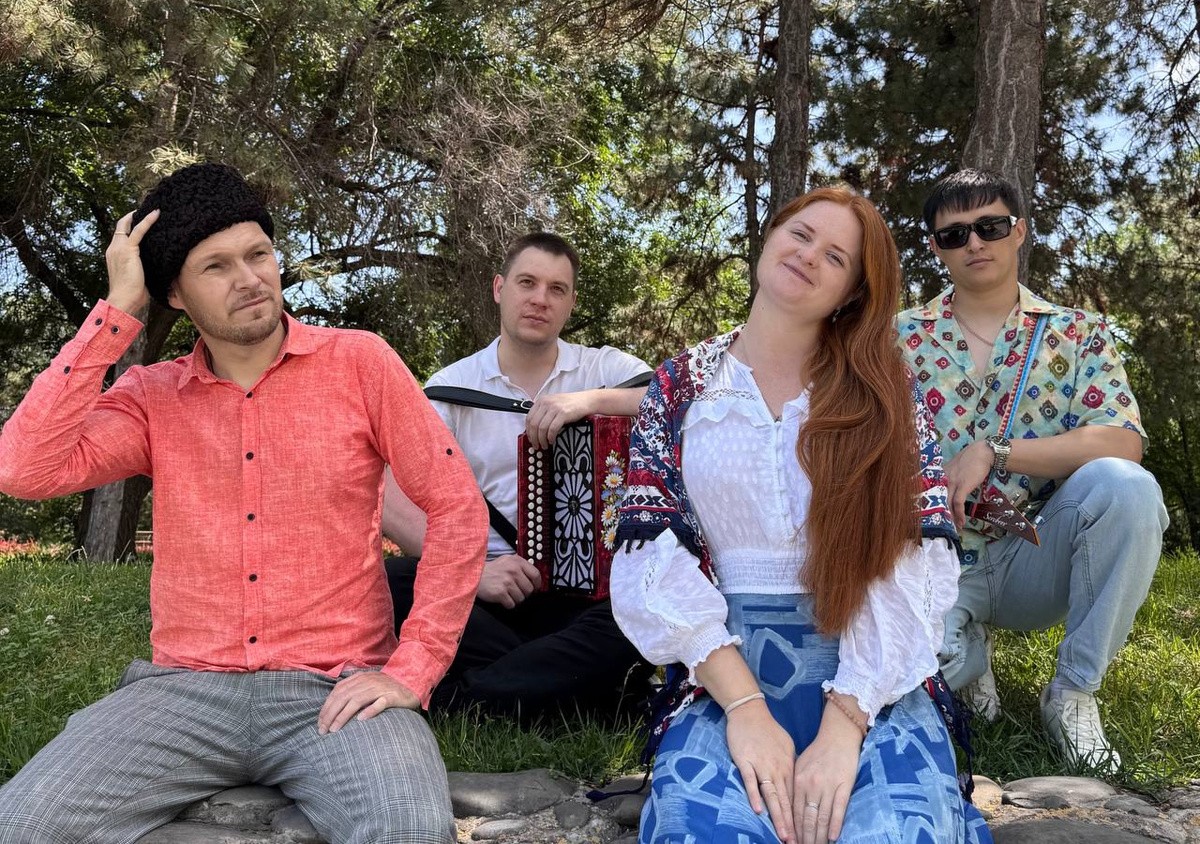    Фото предоставлено фолк-группой  «Ясен пень».