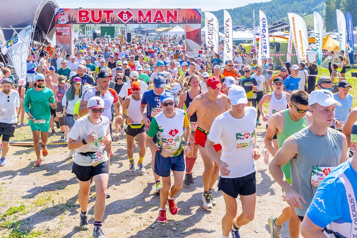 Первые часы – многолюдно, но это ненадолго.