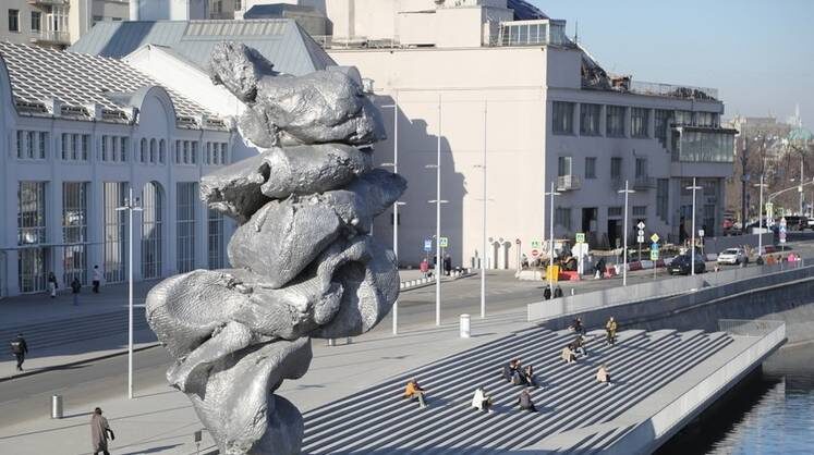     dzen.ru/globallookpress.com