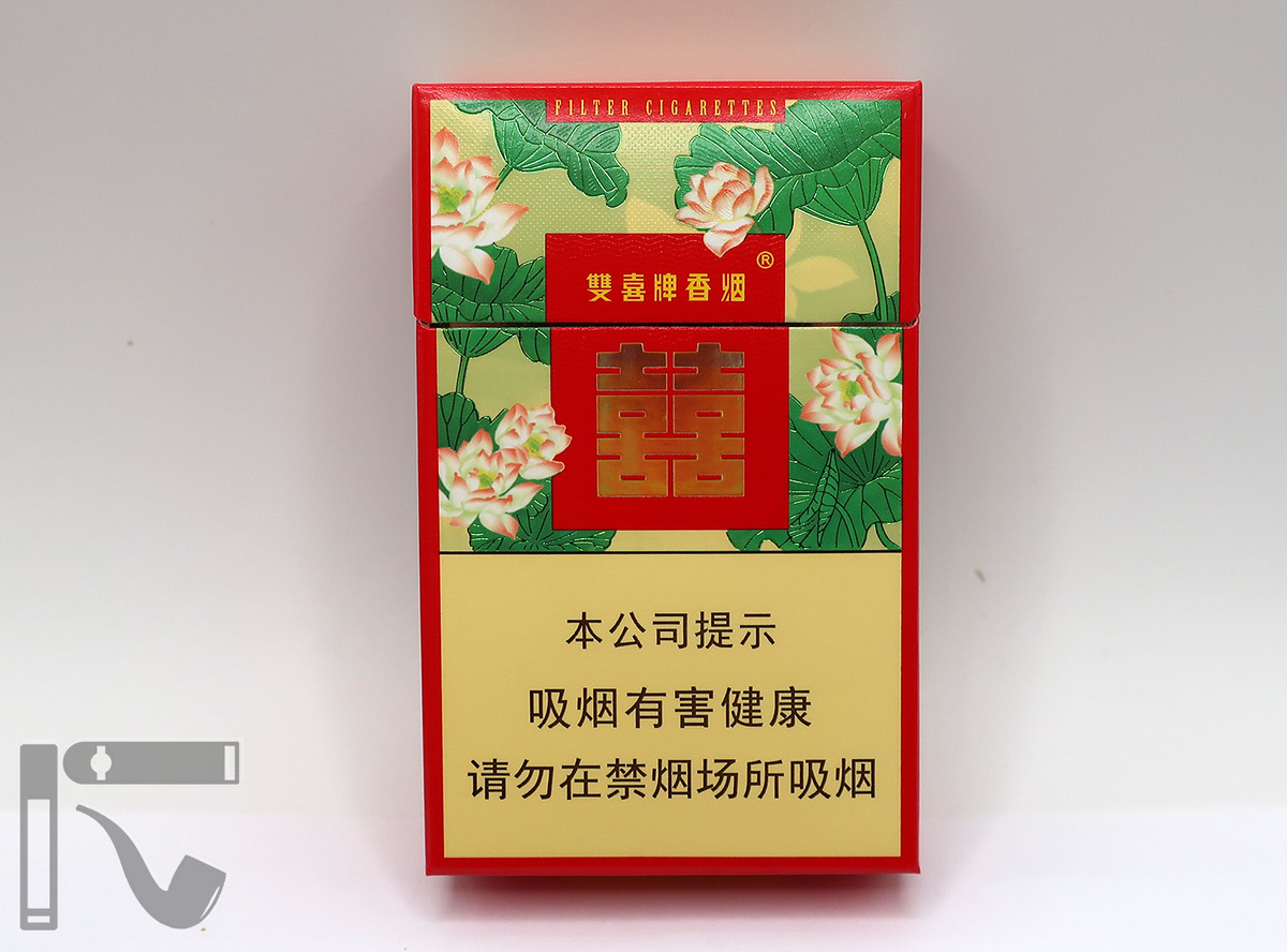 Сигареты Double Happiness Lotus Fragrance. Фото: © канал "Уголок Курильщика"