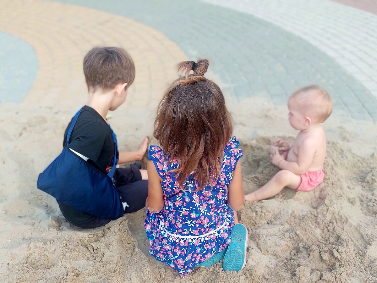 ...кроме того, жизнь не ждёт!