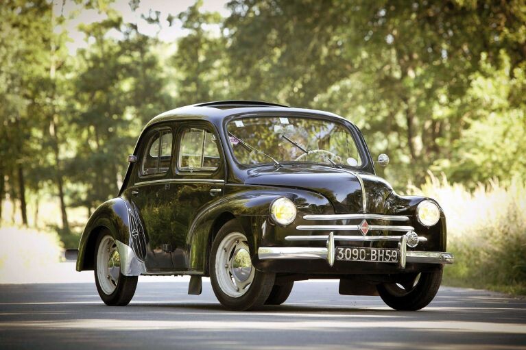 Renault 4CV