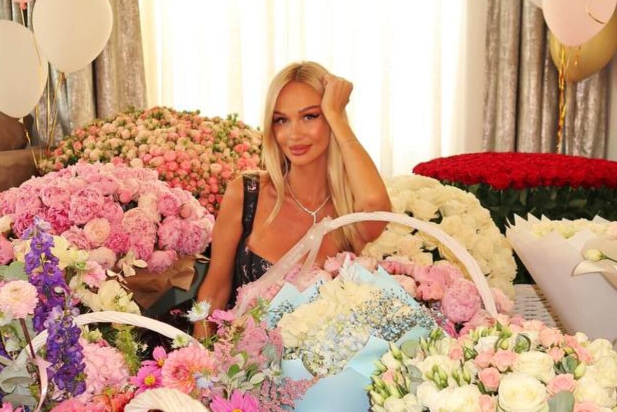    Виктория Лопырева Социальные сети