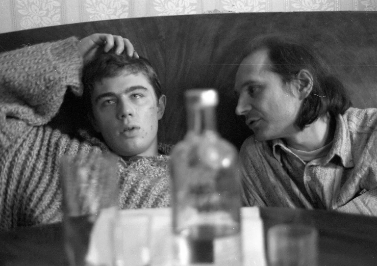 "Сплин", "Би-2", "Наутилус", "Агата Кристи": зачем Балабанов вставил столько русского рока в дилогию "Брат"