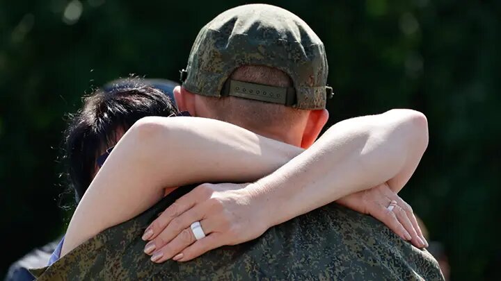 Призыв круглый год – это что, мобилизация перед новой войной? Люди боятся, а что поделать