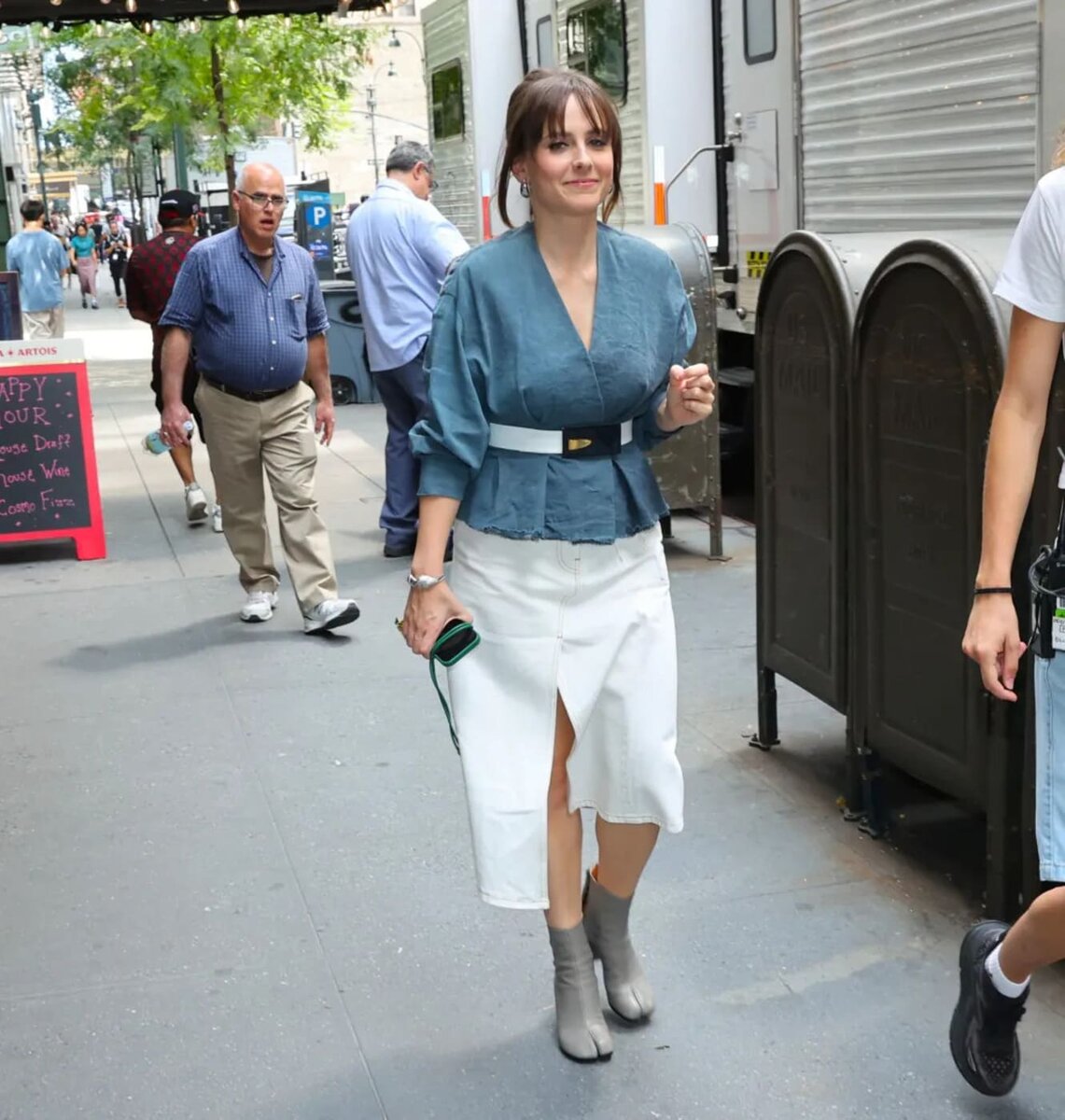 Листайте вправо, чтобы увидеть больше изображений