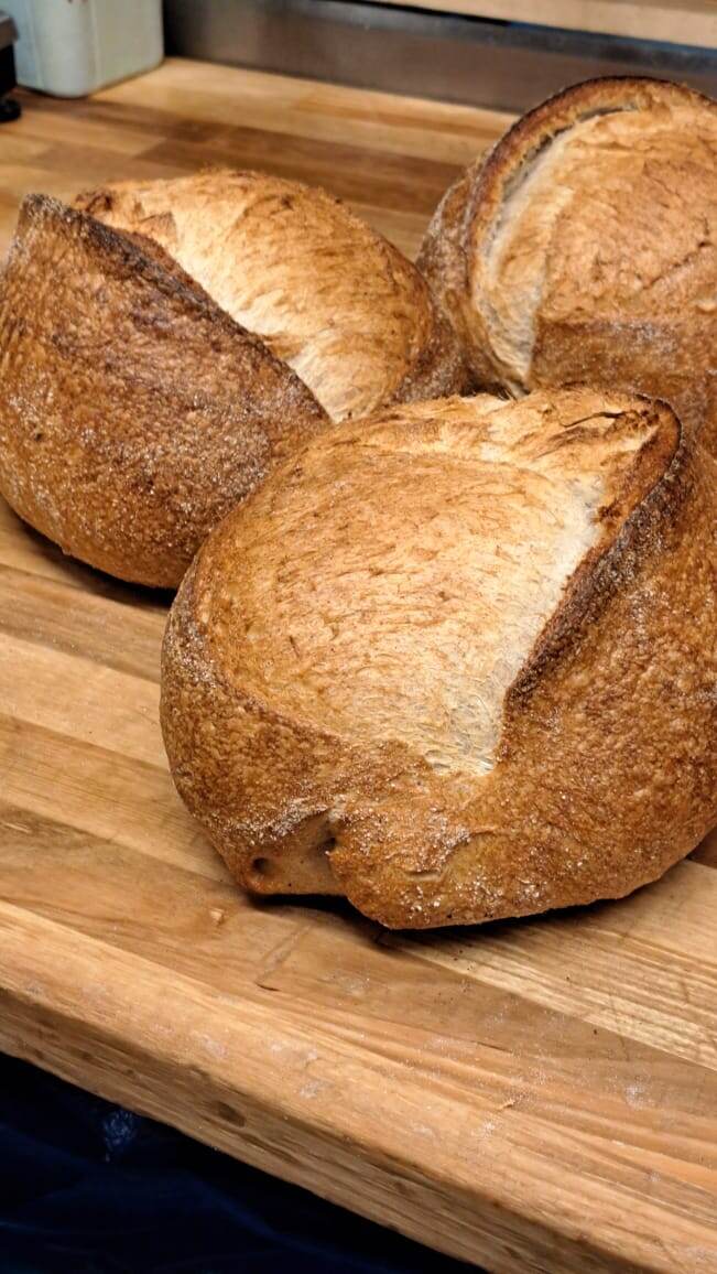 Мой любимый тартин смесь высшей ржаной и цельнозерновой муки.