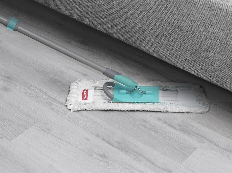 Швабра с плоским флаундером Hausmann hm-49 благодаря высокопрочному, антиударному пластику и металлической раме флаундера применяется как для дома, так и в условиях повышенных нагрузок служебных помещений.