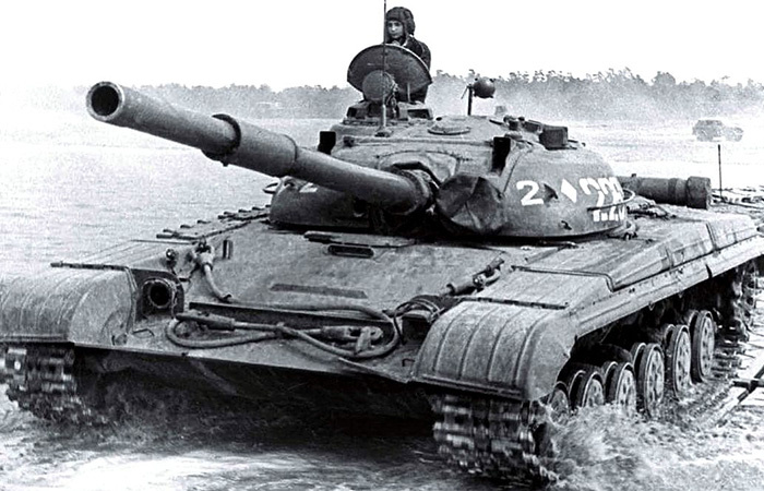 Танк Т-64.