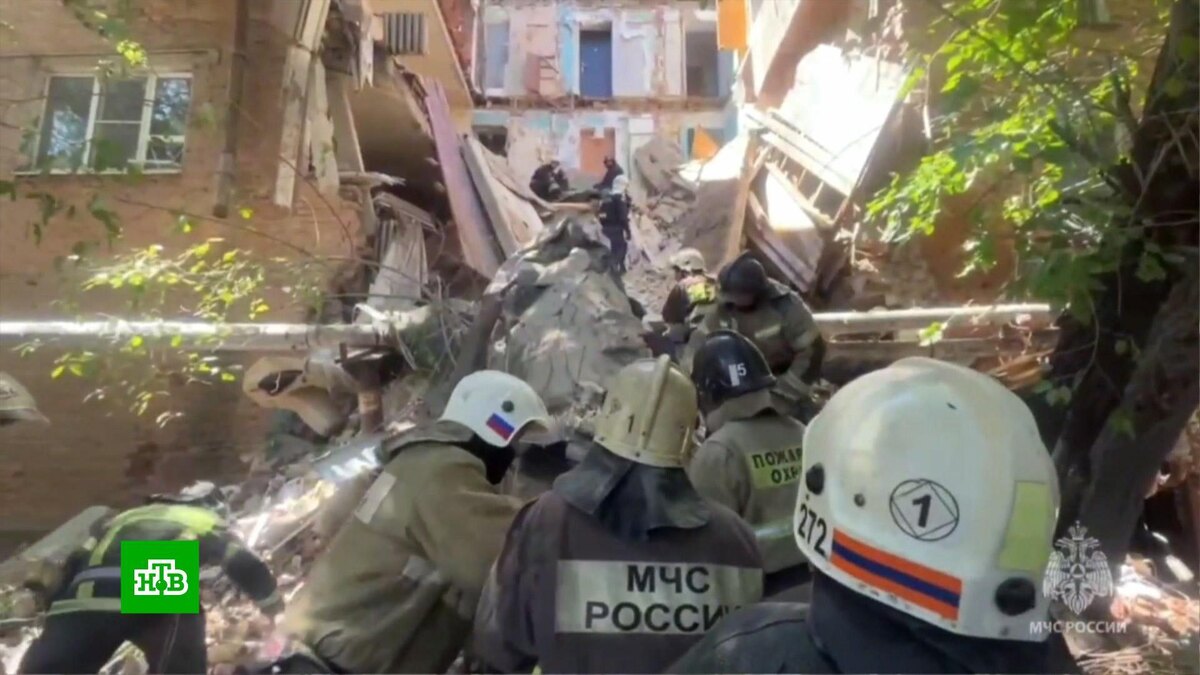    Жильцы обрушившегося дома в Астрахани жаловались на его состояние