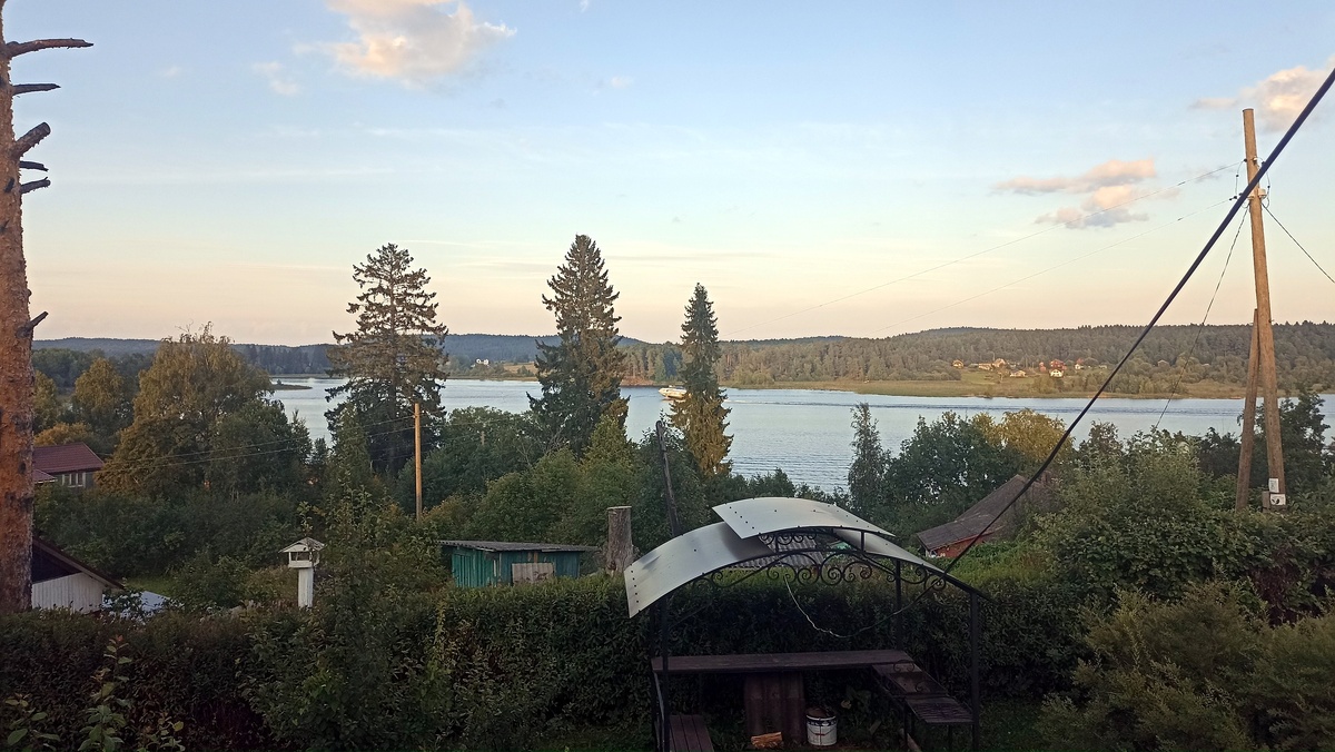 Вид из окна нашего домика