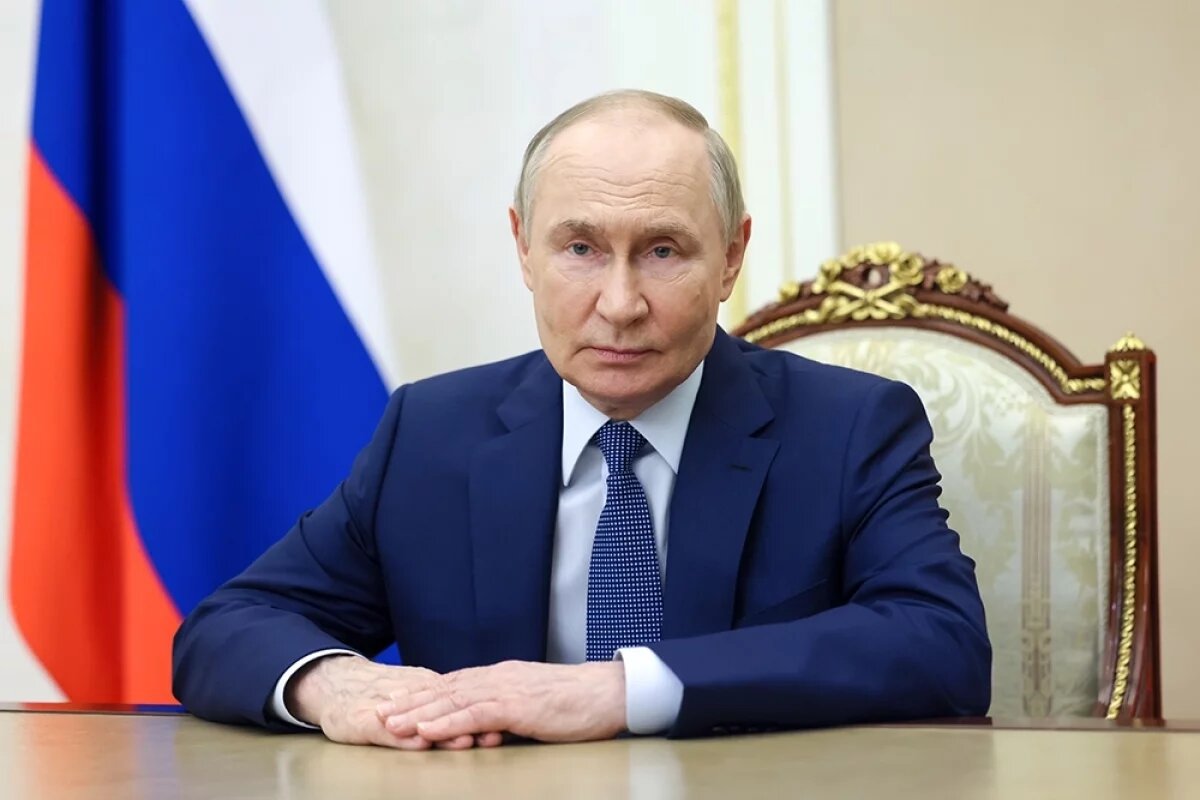    То, что Владимир Путин все это предвидел и даже заранее предсказал «нежное помахивание хвостиком», совершенно не означает, что США и ЕС перестанут дружить против России.