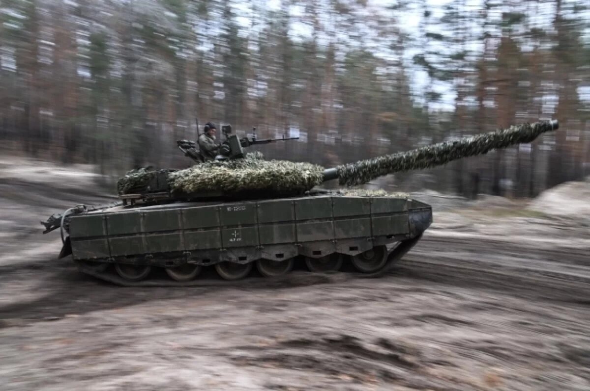    Экипаж танка ВС РФ победил в схватке с двумя танками ВСУ