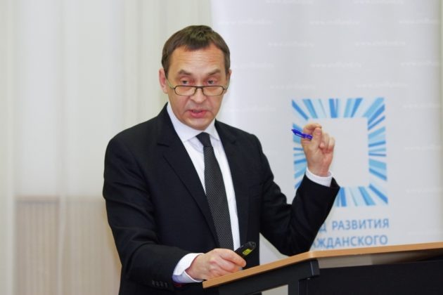 Школа без учителей: манипуляция цифрами демографии и кадровый провал Минпросвещения