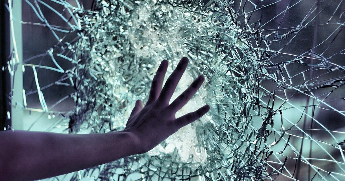 Зеркало без улыбки