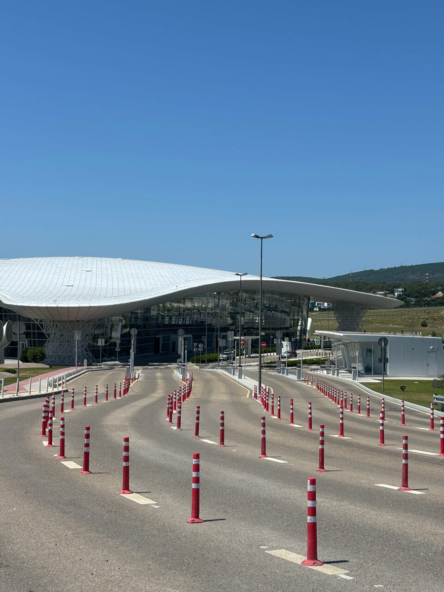 Обновленный аэропорт Геленджика. Фото: Яндекс карты. Автор: Серафим Прокофьев