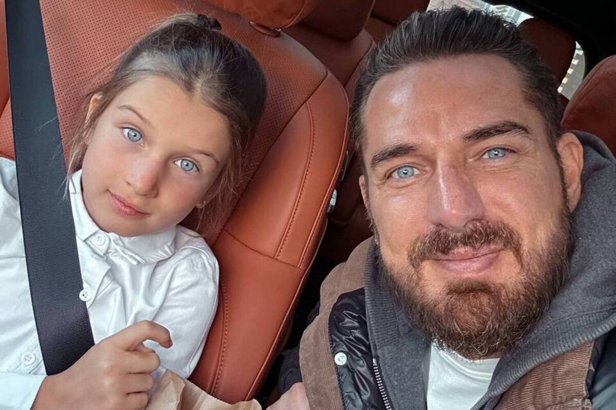 Курбан Омаров с Теоной. Фото: Telegram/@zimatut