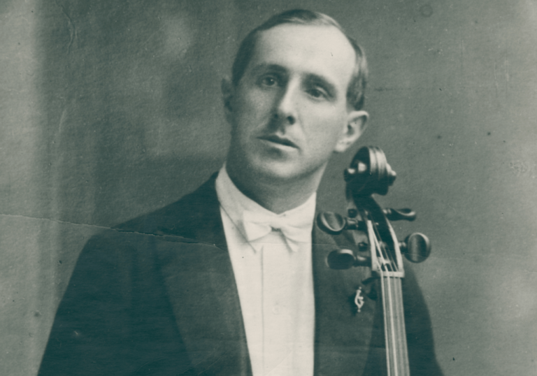    В Оренбурге пройдёт выставка, посвящённая Леопольду Ростроповичу Оренбуржье