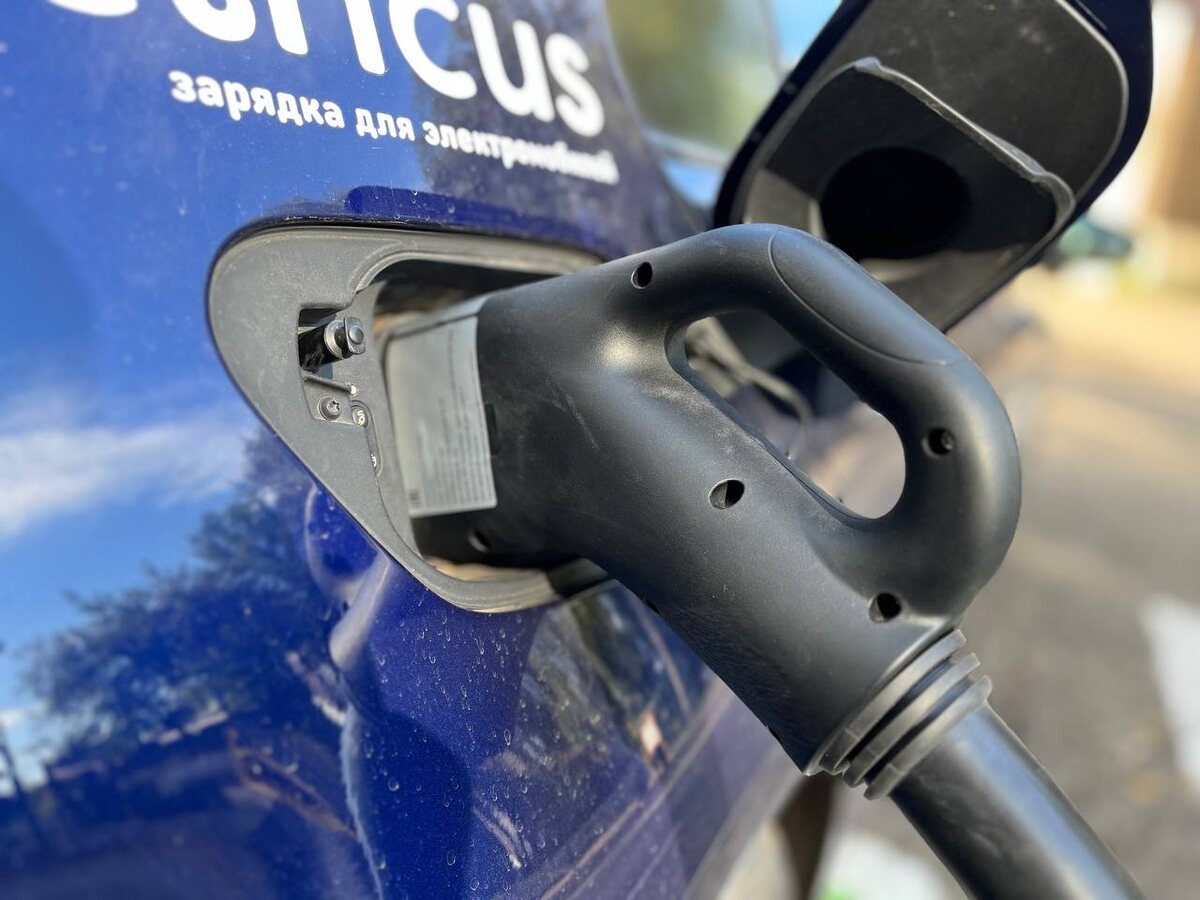     8 зарядок для электромобилей временно сделали бесплатными в Красноярске
