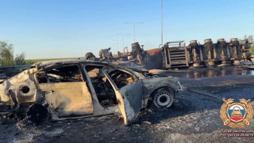    Кадр видео t.me/gibdd161/3057