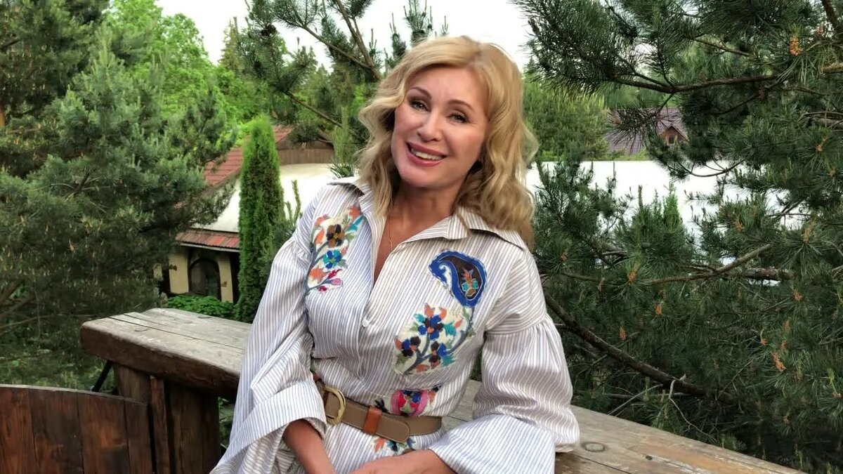 Вика Цыганова