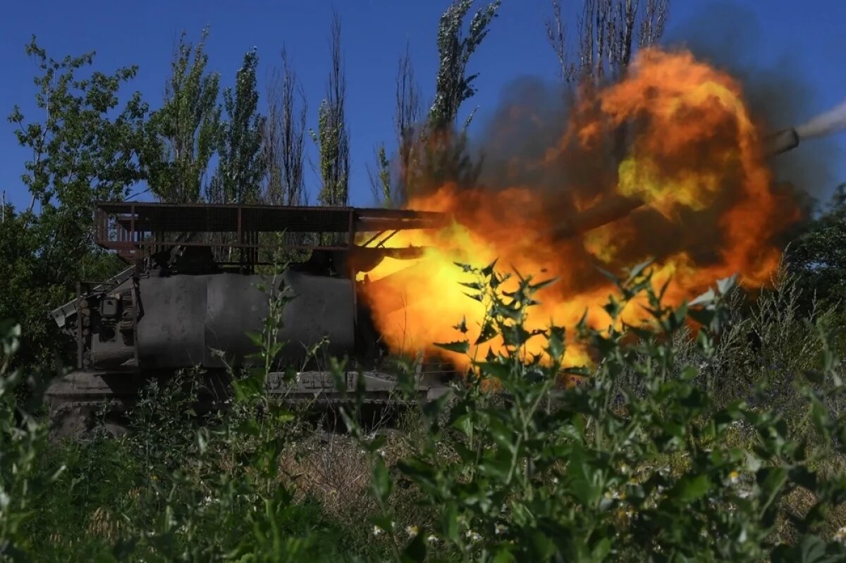    ВС РФ успешно двигаются в районе Яблоновки и разносят противника у Тёткино и Глушково.