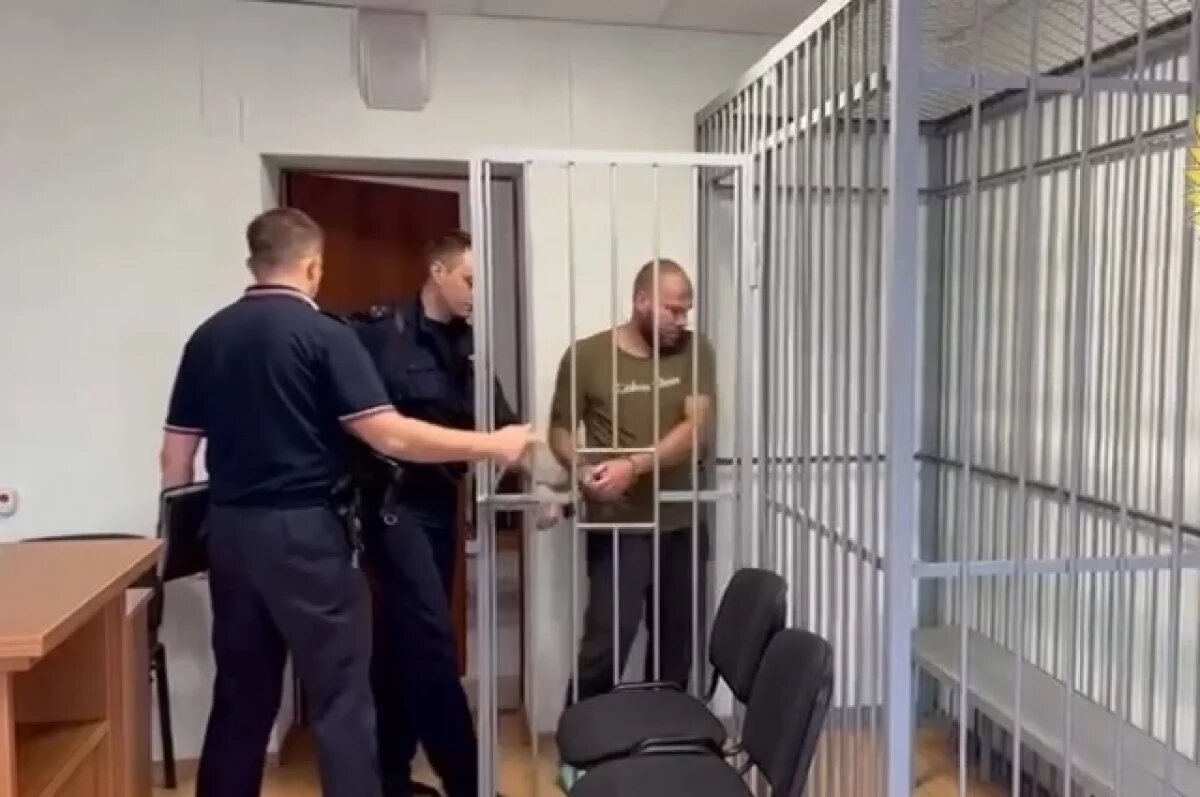    Ножом в горло: в Находке задержан подозреваемый в убийстве