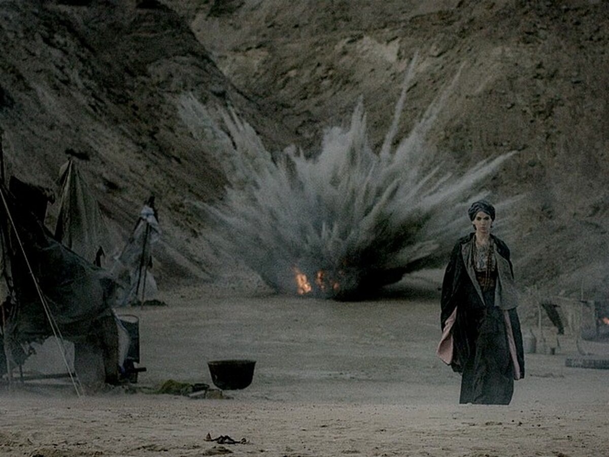 кадр из клипа