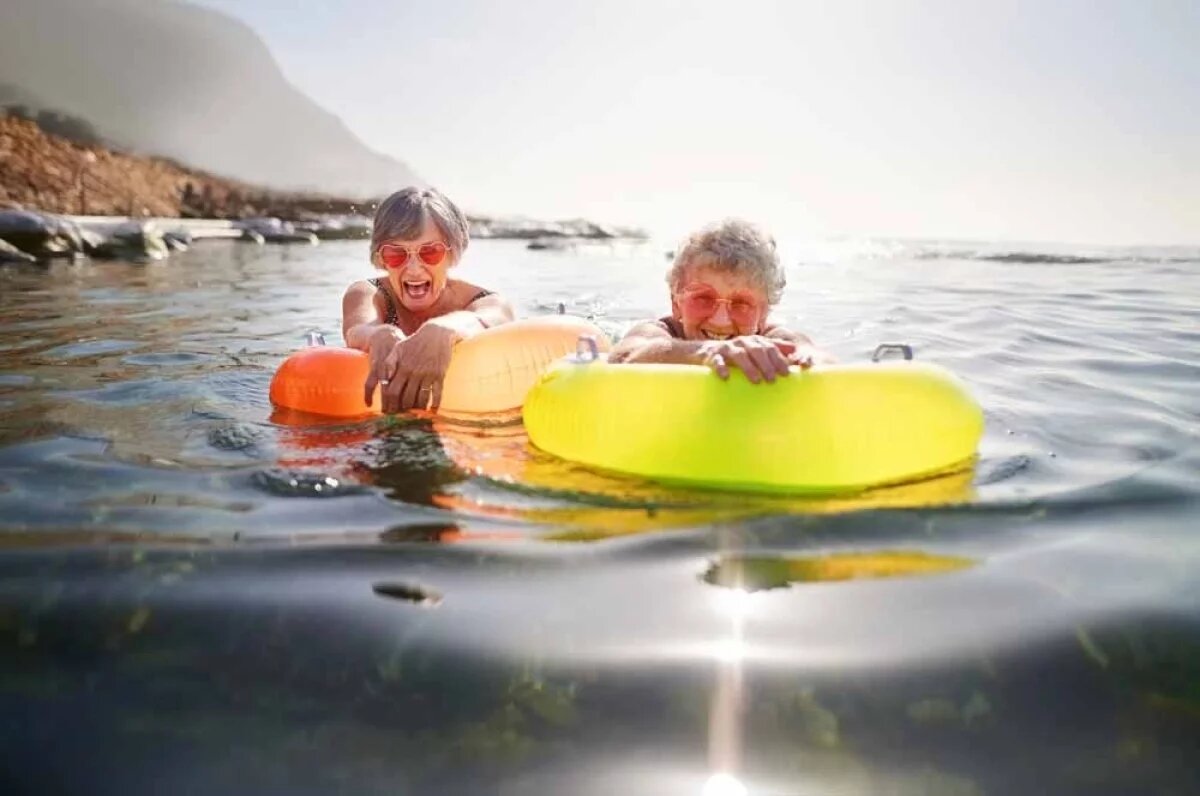    Выбирайте водоемы с комфортной температурой и не купайтесь слишком долго.