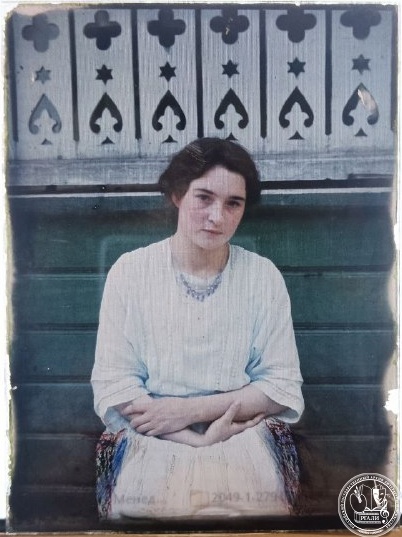 Фотография С.В. Гиацинтовой.  Ок. 1912—1913 гг. РГАЛИ. Ф. 2049. Оп. 2.