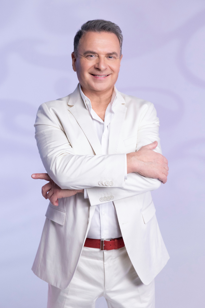 Александр Добронравов