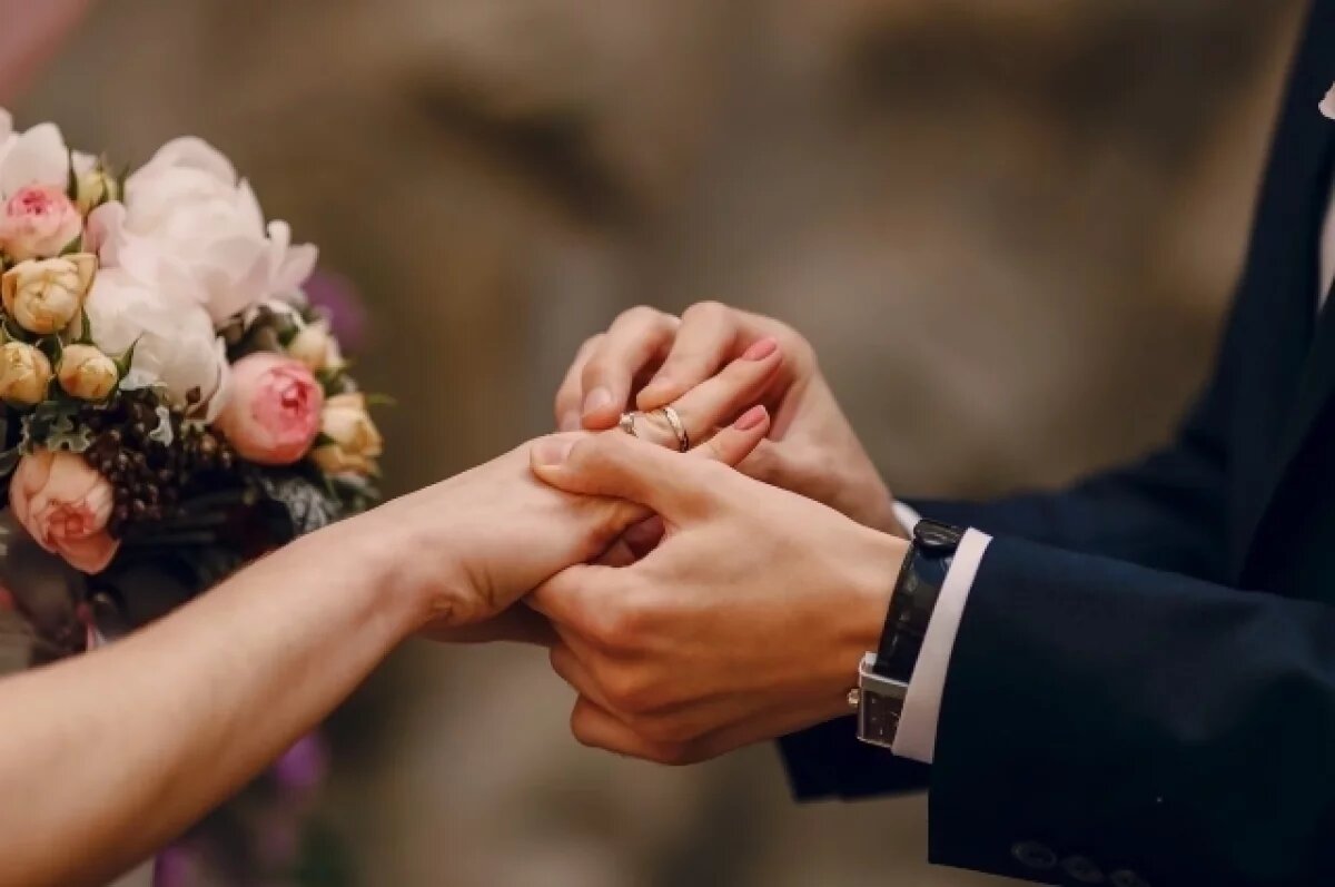    В Сумской области отпраздновали свадьбу под звуки летящего БПЛА «Герань»