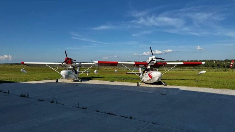     В Барнаул прилетели самолеты-амфибии и собака-«штурман». телеграм-канал Borey Aircraft