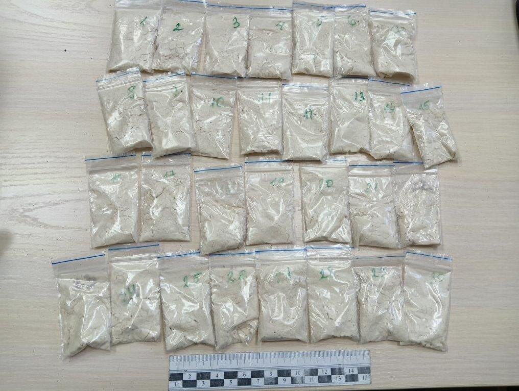 Обвиняемая купила более 990 граммов наркотиков в Ивановской области