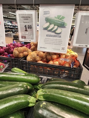 Kesäkurpitsa = цуккини