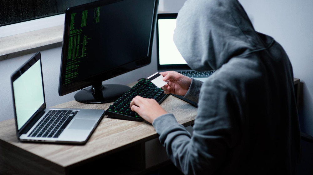    Мошенники воруют ваше цифровое лицо через фейковые системы верификации