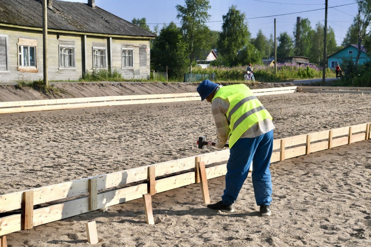    Строительство амбулатории в Ильинском. Фото: «Республика» / Оксана Кудряшова