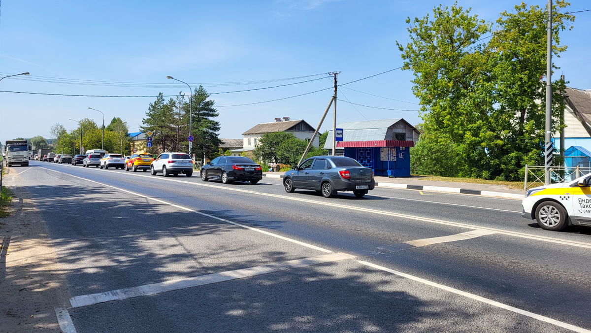 Автодорога А130, вдоль которой располагается Белоусово