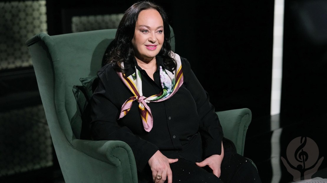    Россия. Москва. Актриса, телеведущая Лариса Гузеева во время интервью.