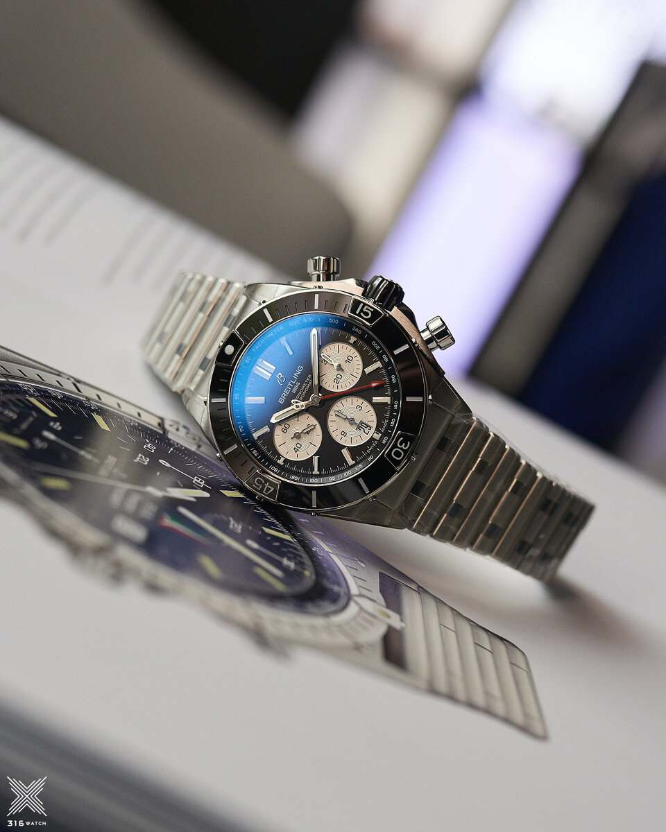 Breitling Super Chronomat B01 44 AB0136251B1A1