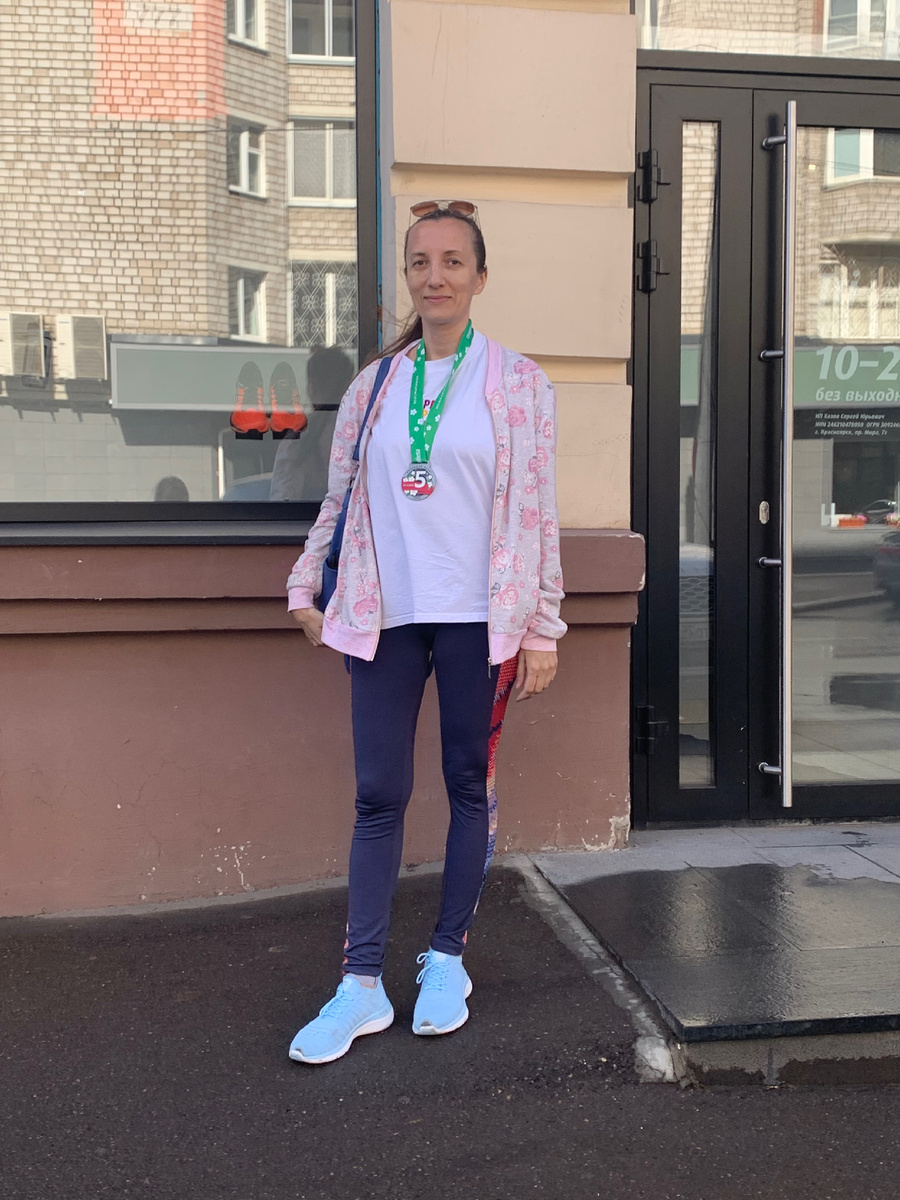 Вот здесь я весила 47 кг. Но это перебор для меня, тут было экстремальное похудение, ещё кормление присутствовало и челлендж был с номиналом 30тр, но меня не выбрали и обесценили, тк мне сбрасывать потребовалось всего 6 кг ( планировала 3, переборщила в азарте 😅)