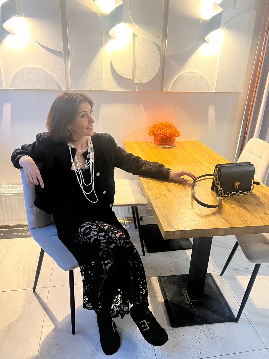 Вечность сплетенная из нитей!