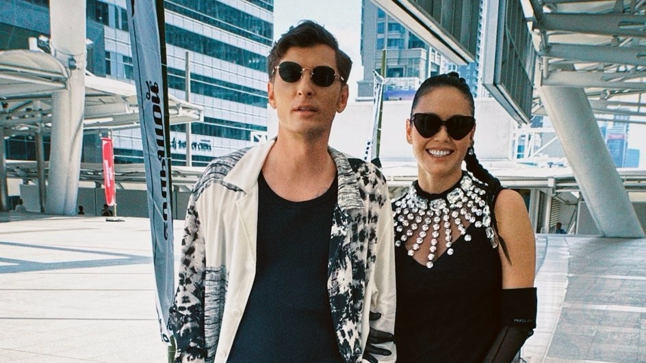    Павел Воля и Ляйсан Утяшева в шоу «Большой куш. Бангкок»