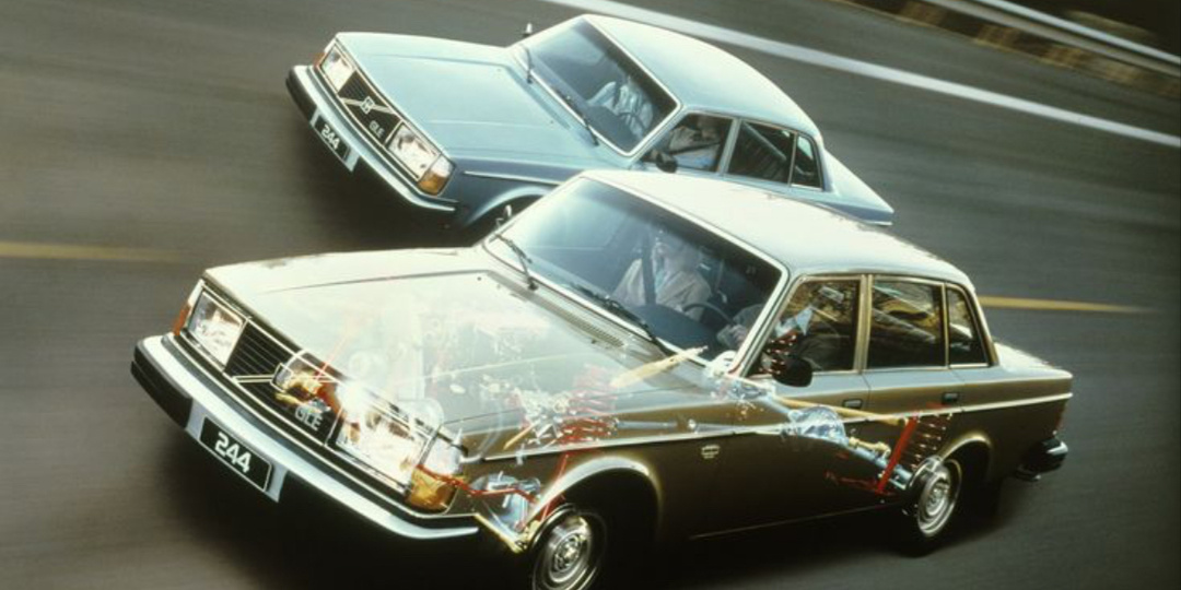 «Просто меняй масло». Почему Volvo 240 не ломается десятилетиями и стоит дороже нового китайца