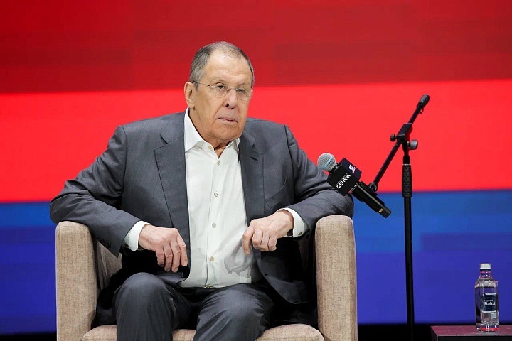    Сергей Лавров на "Территории смыслов". (Фото с сайта МИД РФ).