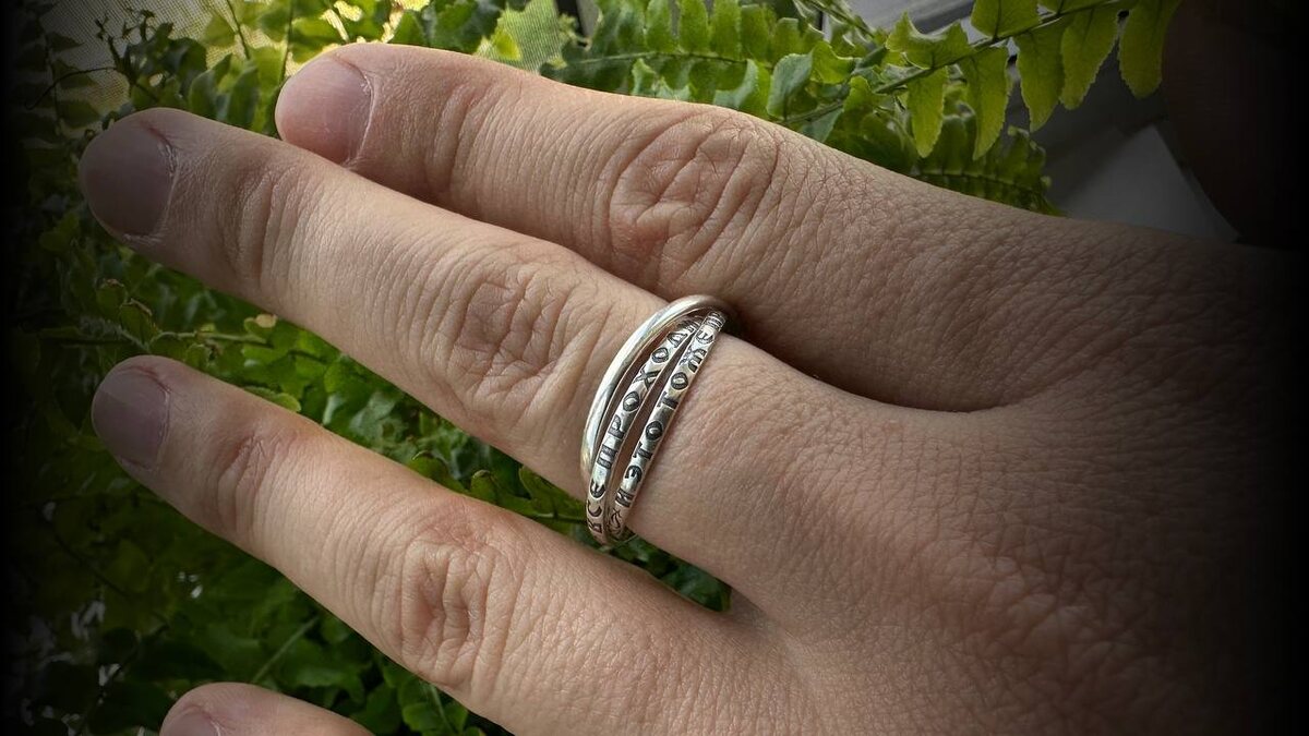 У меня есть такое кольцо, ведь впереди еще два пубертата 