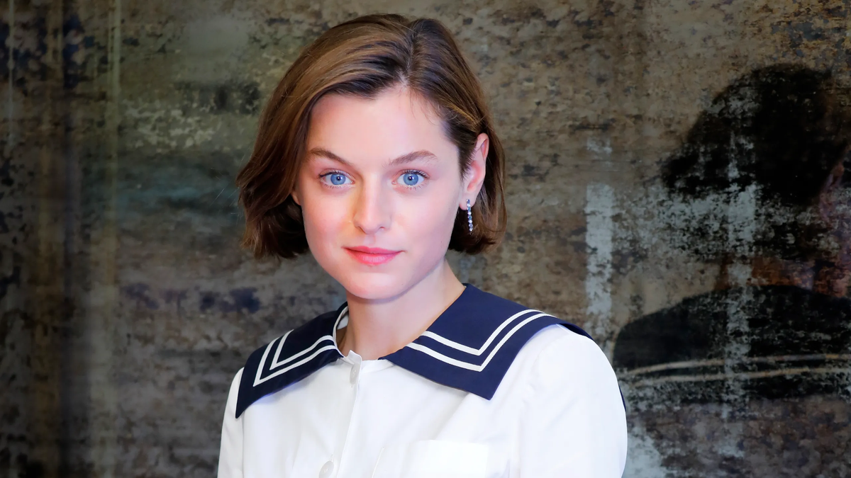 Эмма Коррин