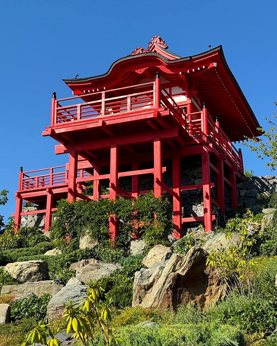 Храм Какэдзукури-но-Мидо в Японском саду Краснодар